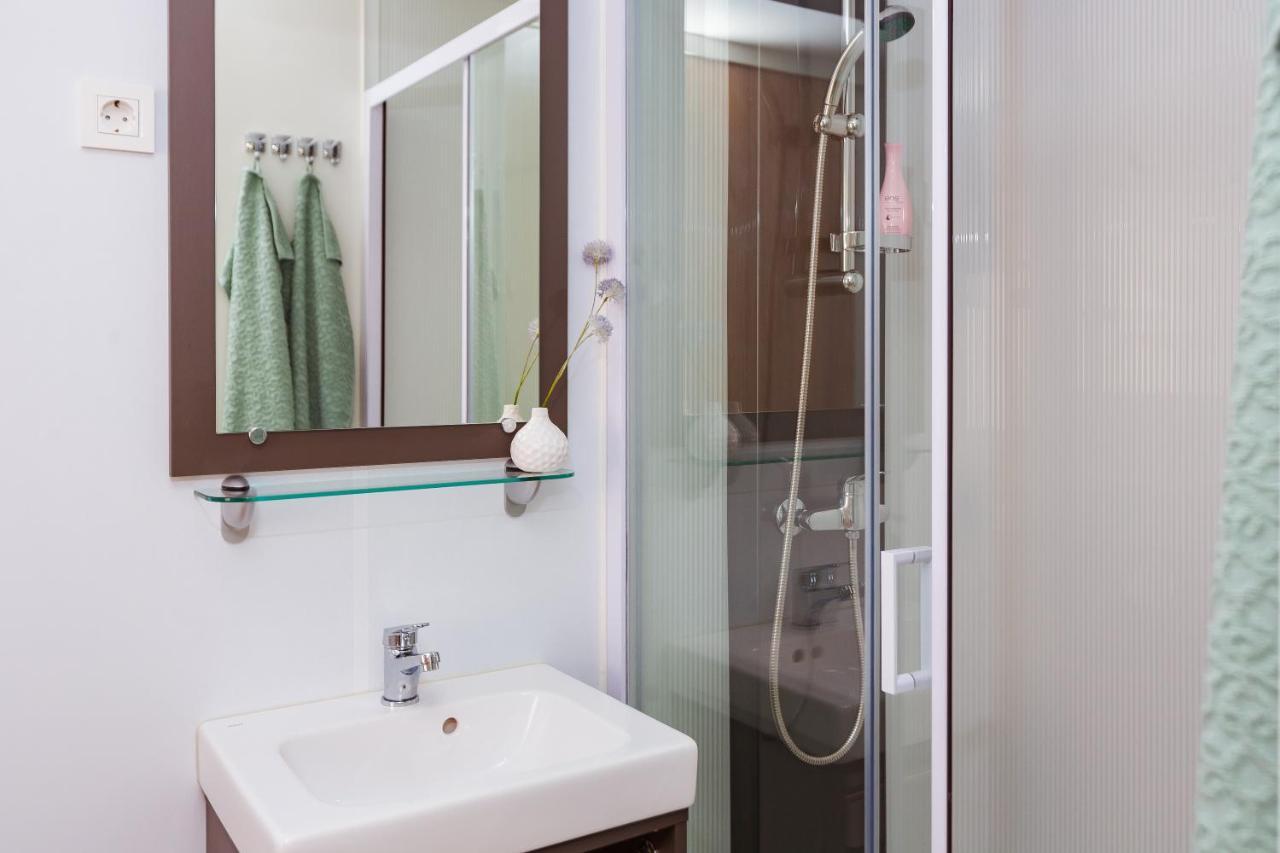 Mobile Homes Casapini In Fkk Camping Solaris Πόρετς Εξωτερικό φωτογραφία